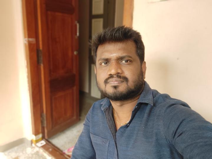 Karthikeyan V