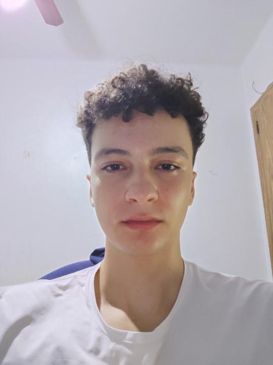 Daniel Novas