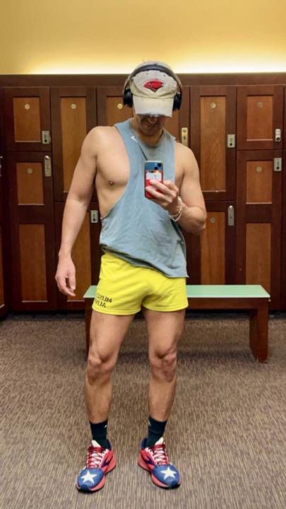 Happy humpday! Make it a great day y’all!