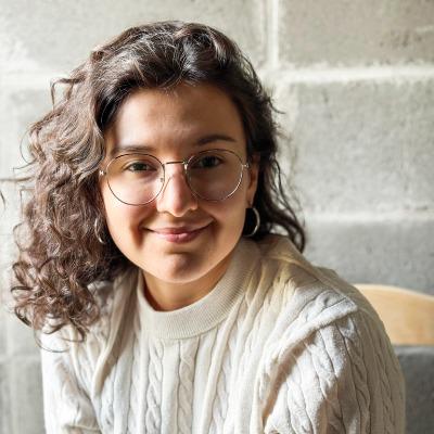 Chelsea Hnass Farias