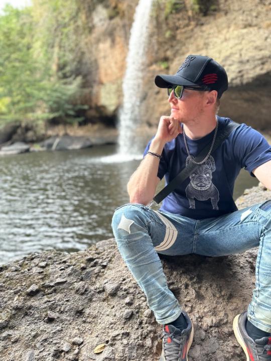 Christopher Robertson