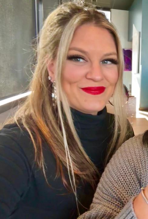 Kelsey Miller