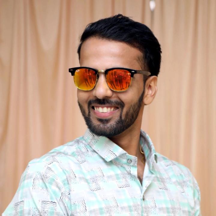 Surajj Tripathii