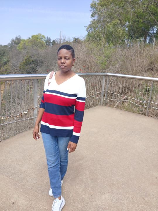 Noluthando Mahlawe