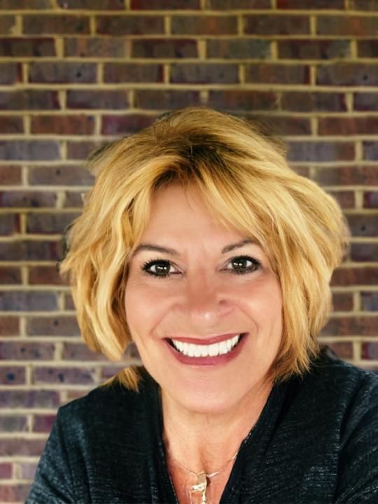 Suzanne Henke