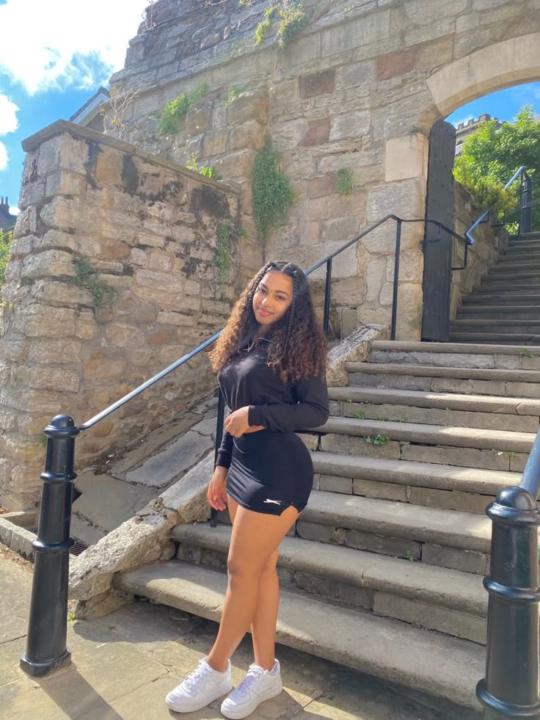Ariana Reynolds