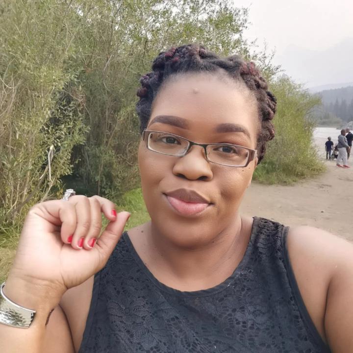 Pam Apata