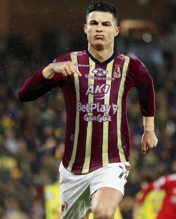 Mauricio Lozano