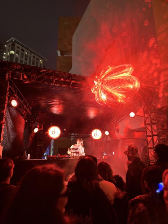 Villager and canary yellow going crazy!!!!