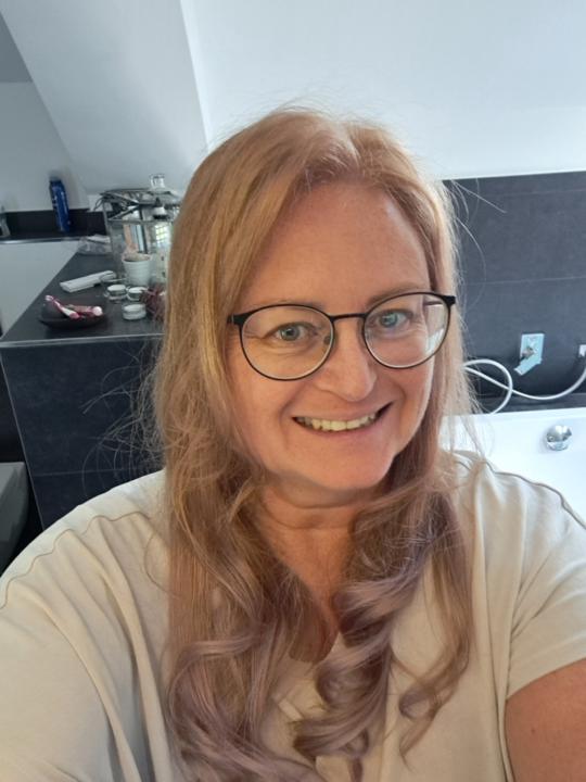Annett Völkel