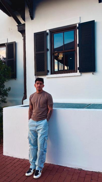 Edgar Hernandez