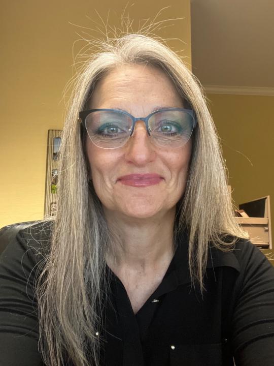 Lora Hortert
