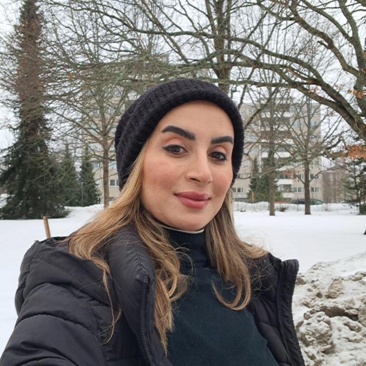 Mina Mehdizadeh
