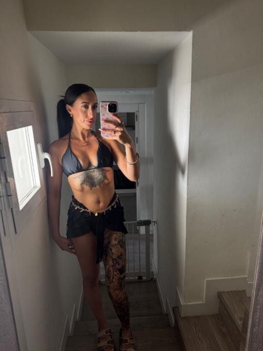Claire Smith