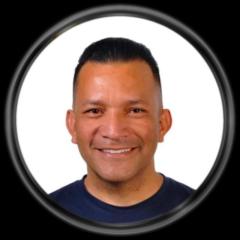 Alexander González