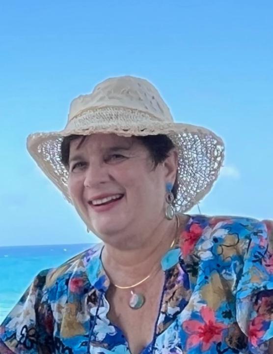 Ayleen Roman