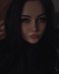 Chloe Marie Iris
