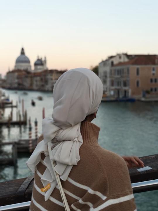 Dina A