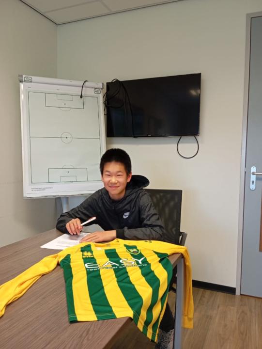 Xavier Li