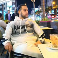 Oussama L'photon