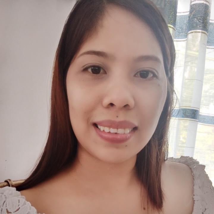 Ailene Diones