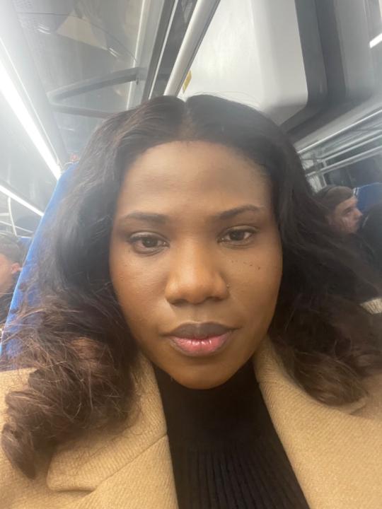 Lola Sanya