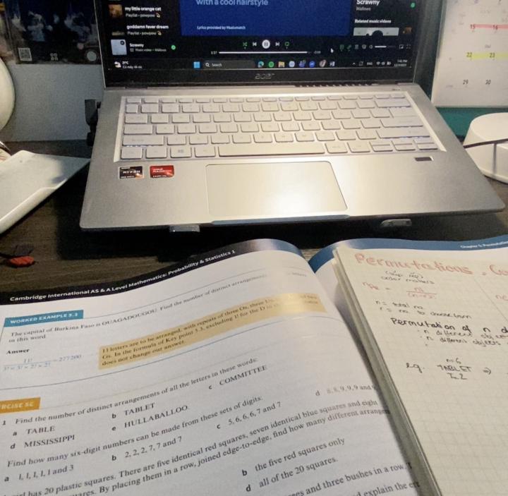 🎄Day 3 - December 03