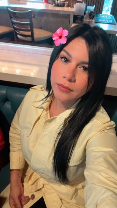 Yisel Flores caruci