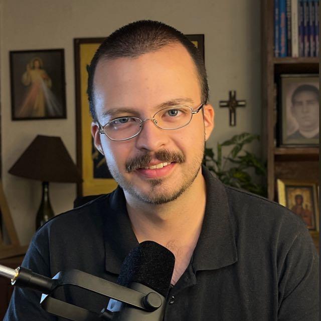 Adrián Cisneros