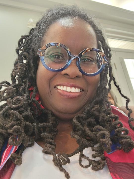 Dr Samara Montgomery