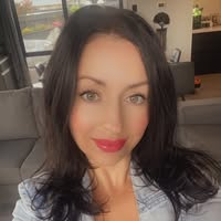 Amanda Foster