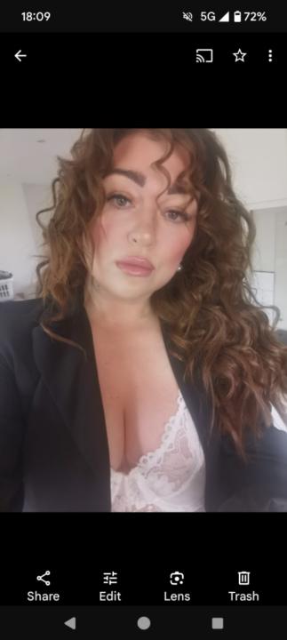 Sarah Harris
