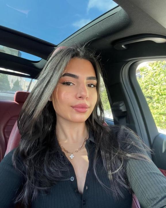 Julie Anah