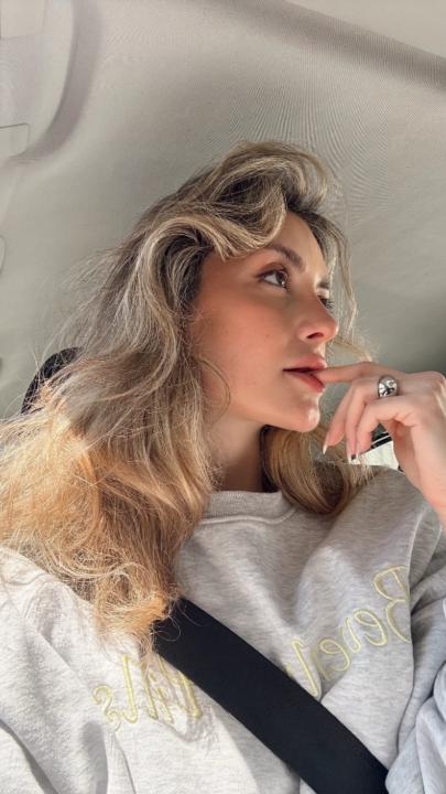 Hande Sayın