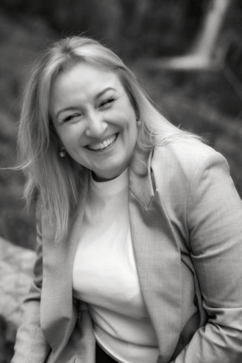 Ana Raciene