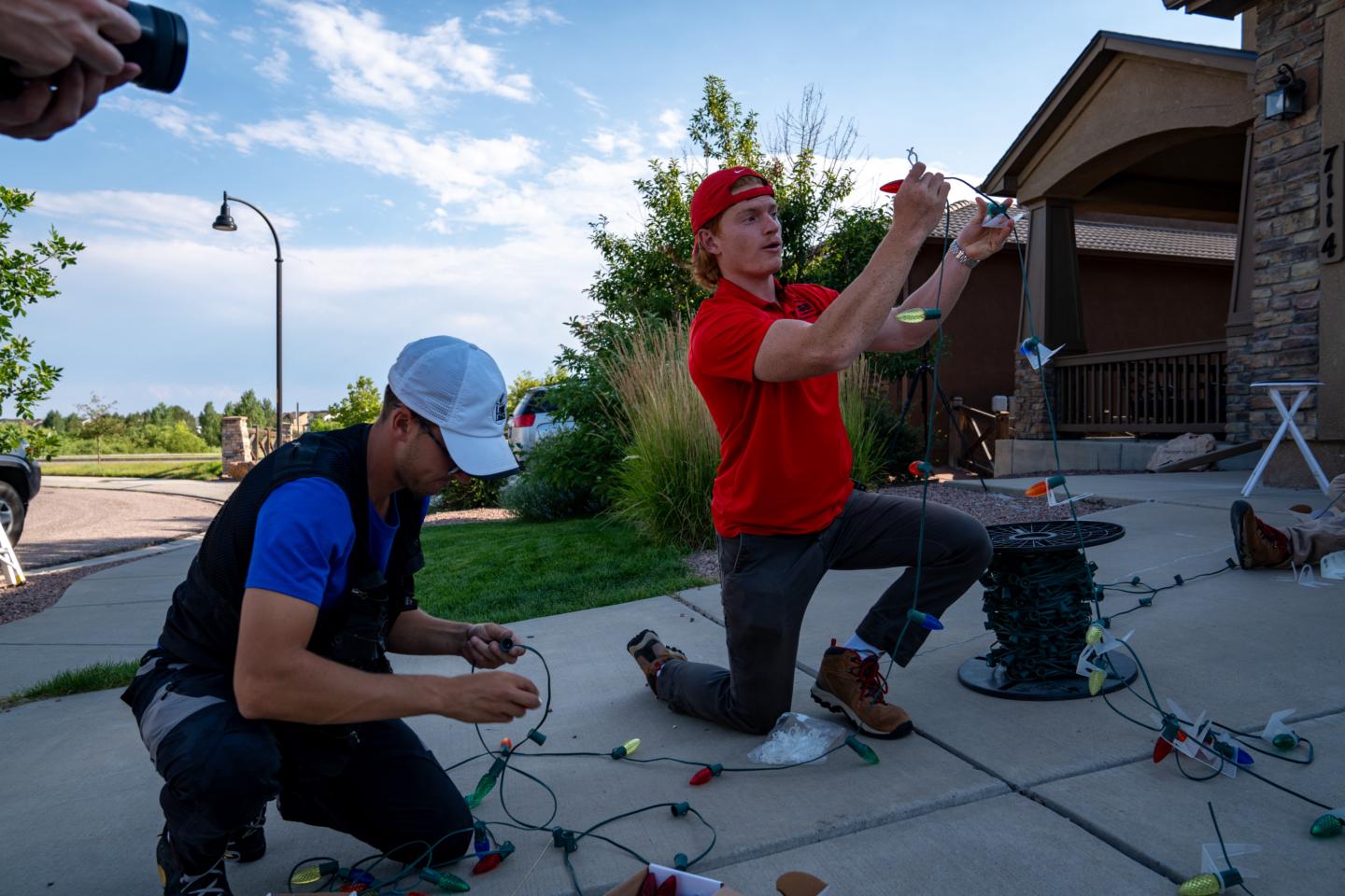 Free Holiday Lighting Course