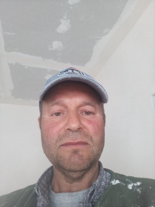 Ali Dinak