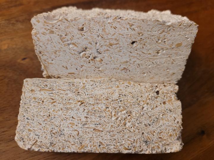 Yes, you CAN cut geopolymer woodcrete with a normal saw!