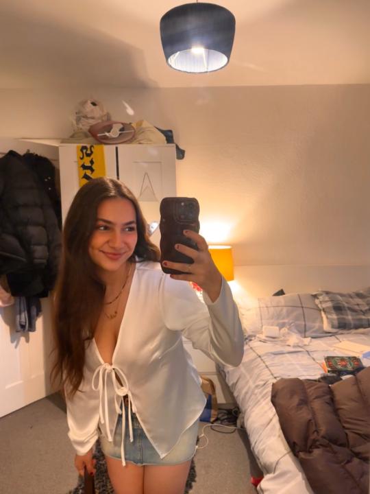 Nadia Vaughn