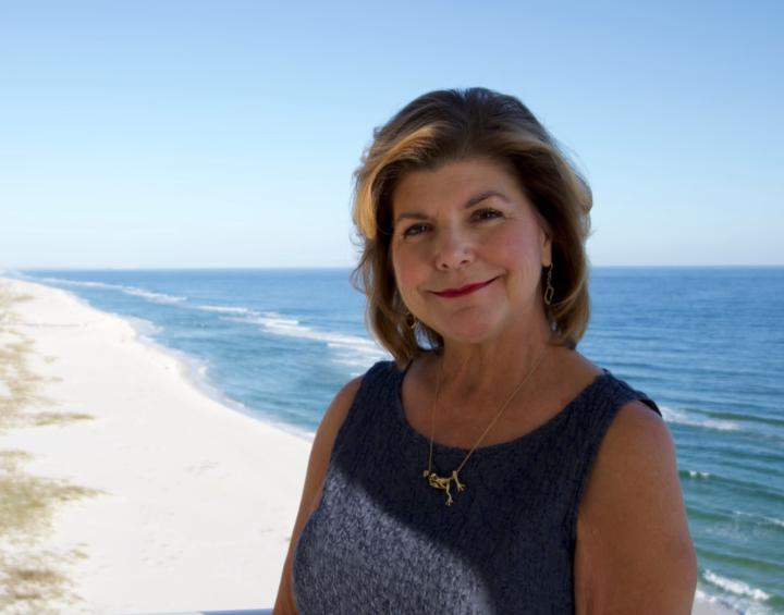 Alison Davenport