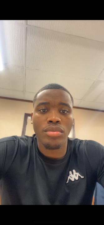 Estrela Tshimanga