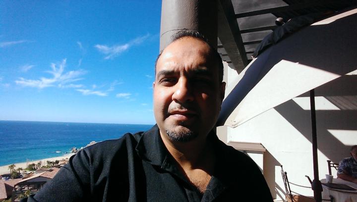 Vik Chopra