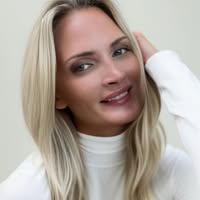 Jennifer Kate