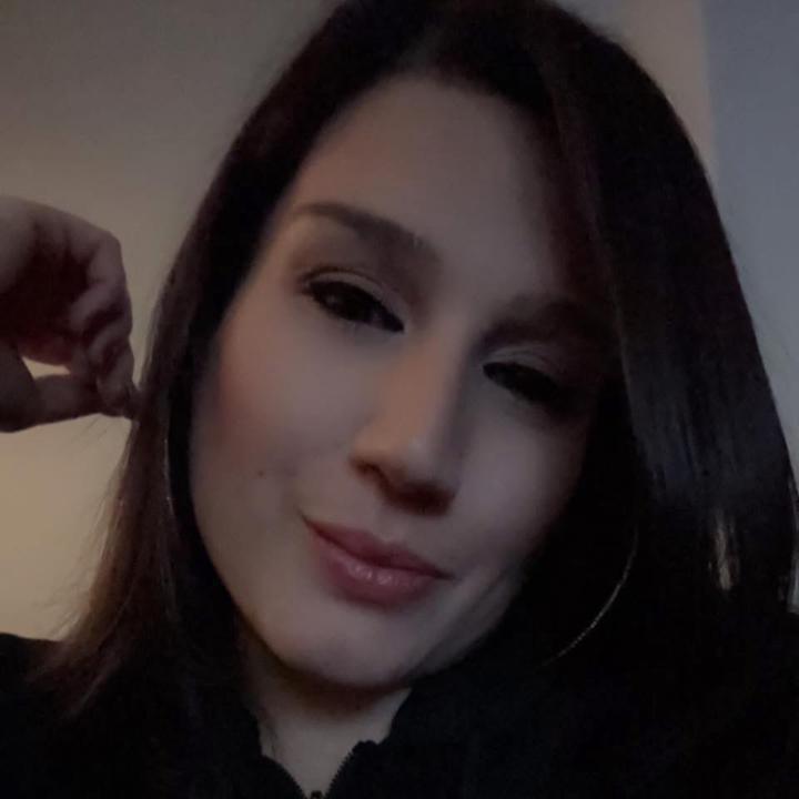 Yoli Vega