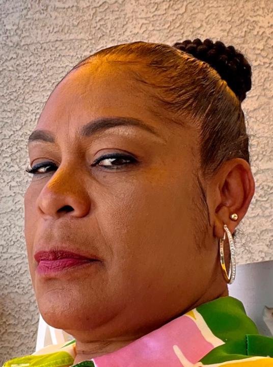 Julie Cruz smith