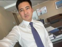 Kim Yung m
