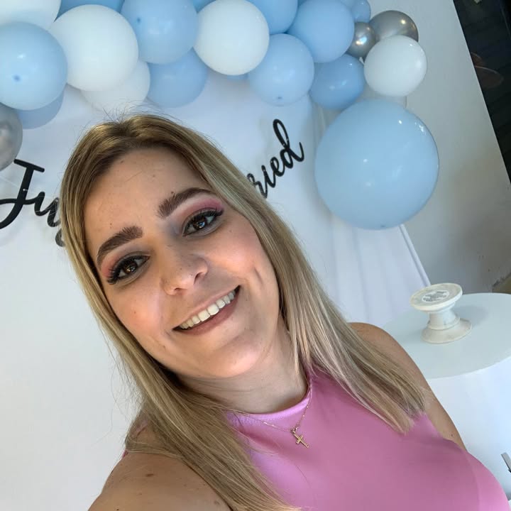Yeliany Del Valle Escobar