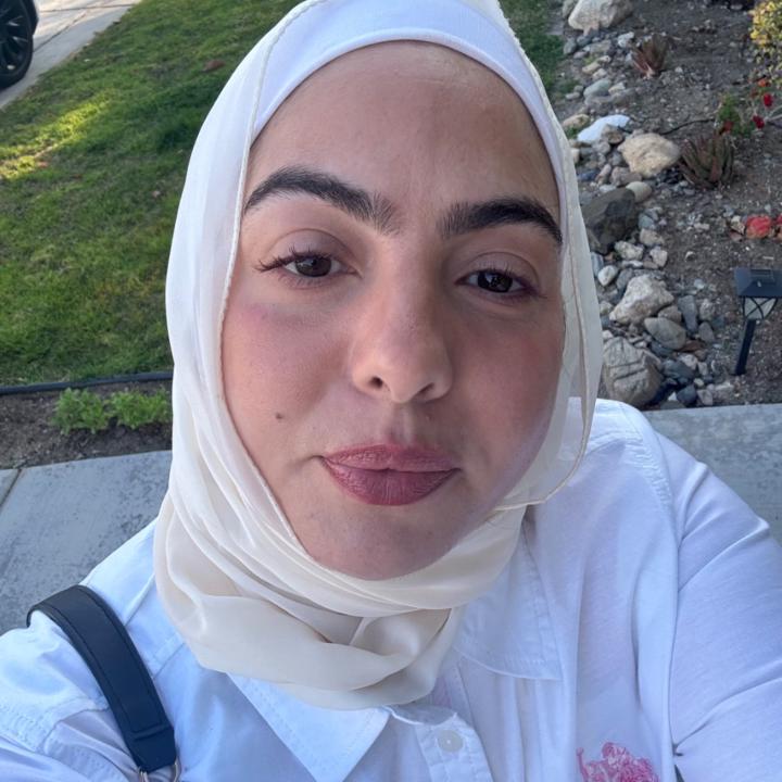 Zeina Alhayek