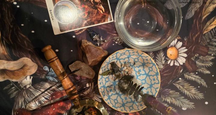 Luna Ravenwood Witchcraft