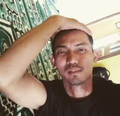 M Slamet
